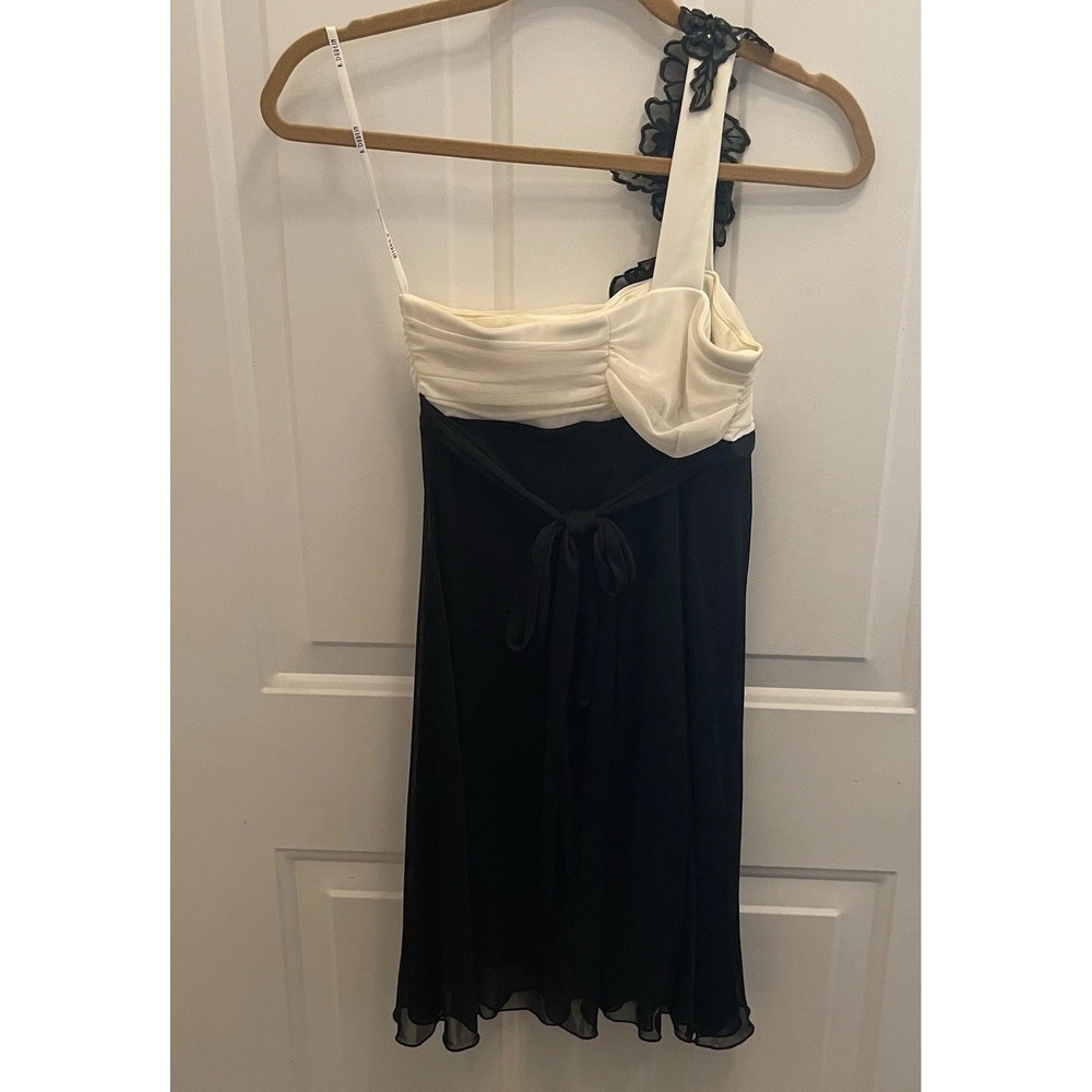 B.Darlin Cocktail Dress Juniors 3/4 Black White One Shoulder Prom Formal Event - Picture 5 of 9